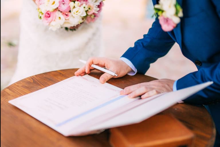 Leia o artigo Casar na Umbanda com efeito civil é possível?