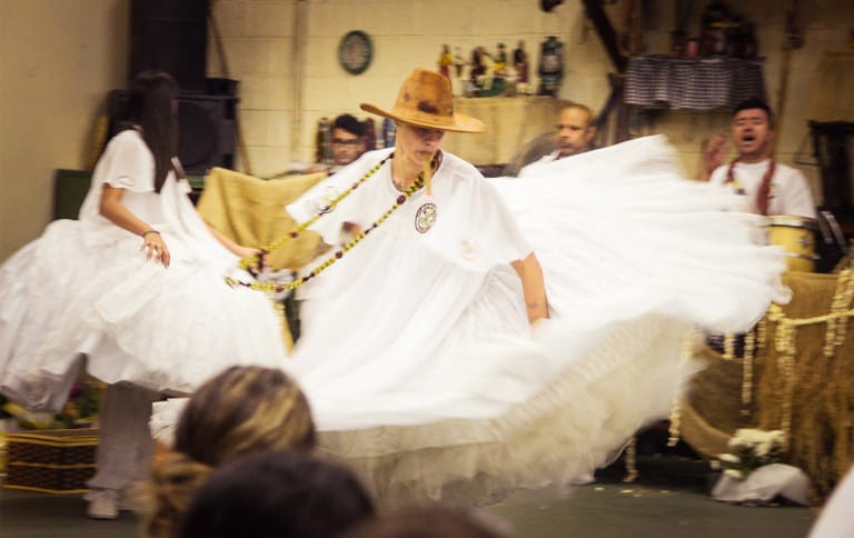 Leia o artigo Procedimentos na Umbanda