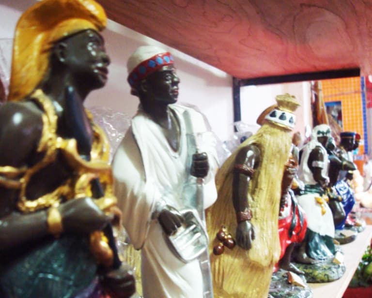 Leia o artigo Como entender os Orixás em nossas vidas?