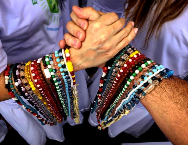 Leia o artigo Como se tornar um médium em desenvolvimento na Umbanda