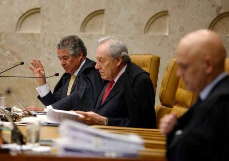 Leia o artigo Sacrifício de animais: STF julga recurso contra rituais