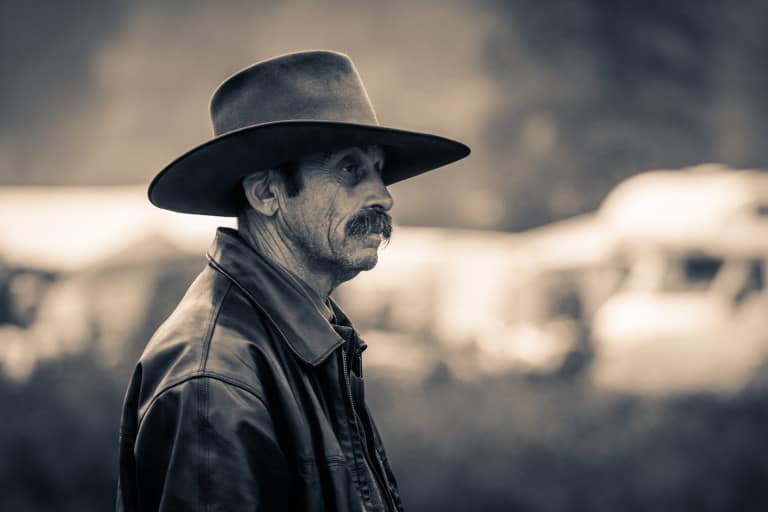 Leia o artigo Mensagem do Cigano Vladimir para os umbandistas